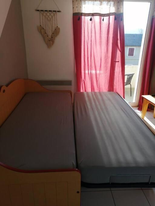 Appartement Calme Et Propre Le Goelia Saint Geniez d'Olt Bagian luar foto
